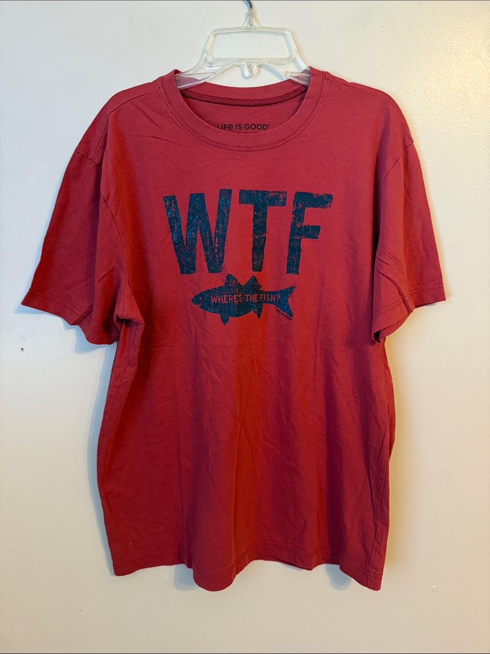 Life Is Good Where’s The Fish Tee 100% Cotton Size medium